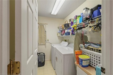 Charming 2 Bedroom, 2 Bath Home on Canal to Lake June - Placid - photo 24