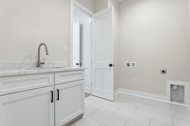 Say hello to 7636 Shoreline Blvd, Benton, AR-an exceptional 4 - photo 30