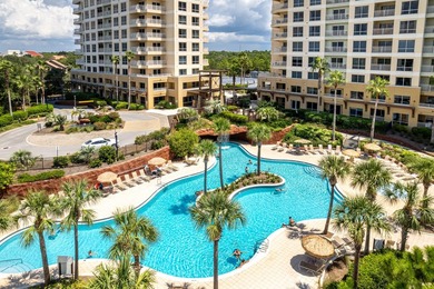 This fully furnished, beachside getaway offers breathtaking - photo 33