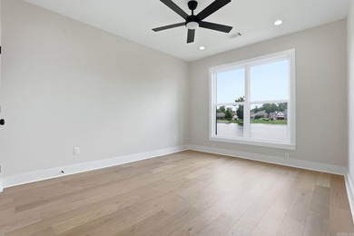 Say hello to 7636 Shoreline Blvd, Benton, AR-an exceptional 4 - photo 34