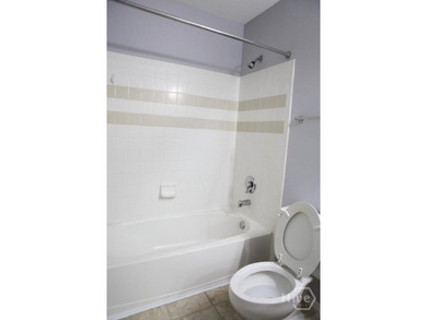 Large beautiful two-bedroom condo with a marsh view for sale! 2 - photo 7