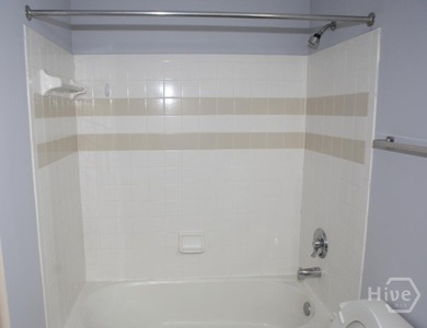 Large beautiful two-bedroom condo with a marsh view for sale! 2 - photo 9