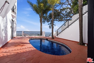 Perched atop the prestigious Hollywood Hills above Sunset Plaza - photo 10