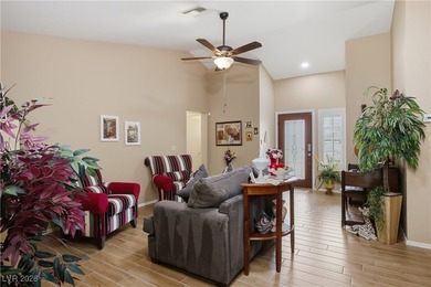 Beautifully expanded 1,423 sq. ft. Weston model offering 2