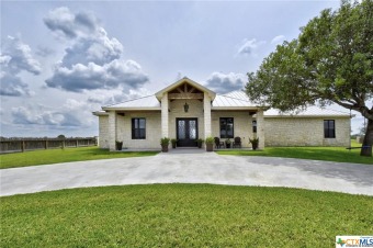 Lake Home Off Market in Goliad, Texas