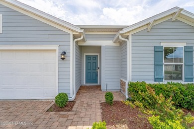Welcome to this beautifully maintained, move-in ready home - photo 3