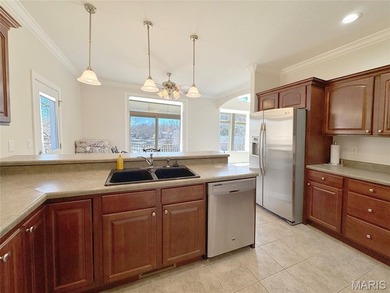 It's time to take a look at this one!!! Luxury lakefront living - photo 13