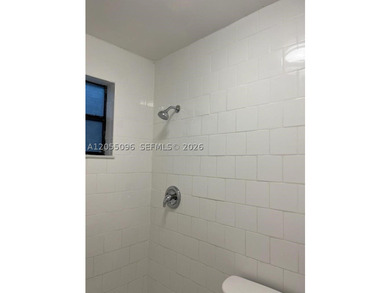 New floors, baseboards, baths, kitchen, appliances, lights - photo 15