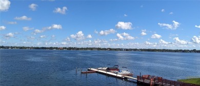 Lake Fairview Condo Sale Pending in Orlando Florida