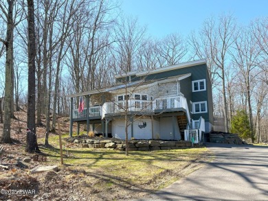 Lake Home For Sale in Lake Ariel, Pennsylvania