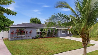 Welcome to this charming 3BR / 2BA single-story home located in - photo 2