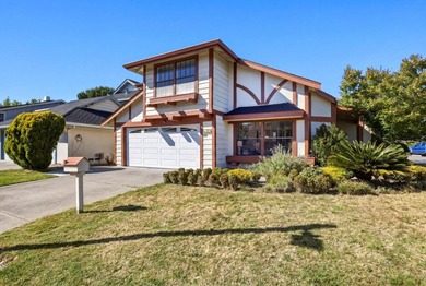 Welcome to this spacious Sea Colony residence offering - photo 1
