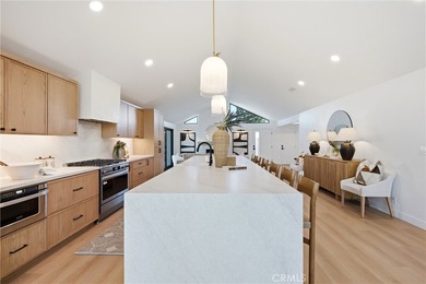 Welcome to 1788 Hawaii Circle, your own private mid century - photo 16