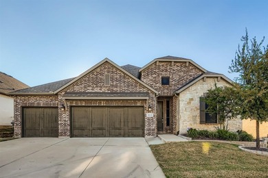 Lake Lewisville Home For Sale in Oak Point Texas