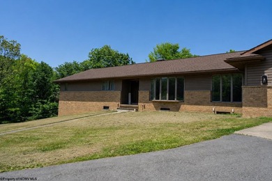 Welcome to your own private retreat at 54 Double Pond Drive in - photo 22