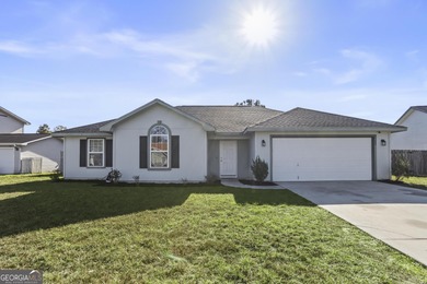 (private lake, pond, creek) Home Sale Pending in Kingsland Georgia