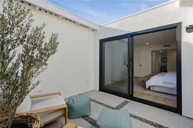 Welcome to 1788 Hawaii Circle, your own private mid century - photo 31