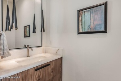 True luxury is found in the details, and this custom-built - photo 36