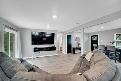 Recently renovated home on corner lot in established - photo 8