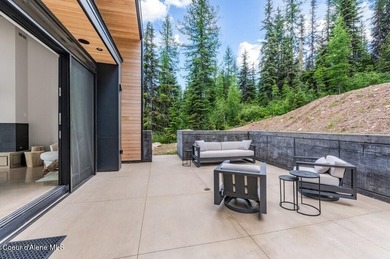 True luxury is found in the details, and this custom-built - photo 48