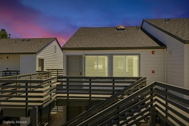 Stunning top-floor penthouse end-unit in the heart of Sunnyvale! - photo 3