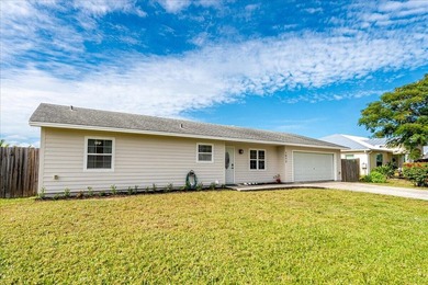 Check out this 3 BED, 2 BATH home with a huge den in Port St - photo 2