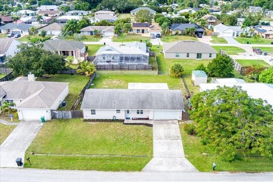 Check out this 3 BED, 2 BATH home with a huge den in Port St - photo 4