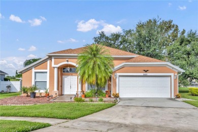 Lake Home Sale Pending in Orlando, Florida