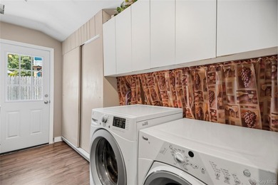 Welcome to this beautifully maintained expanded Cape, where - photo 21