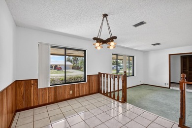 Perfect gathering home! Designed for both entertaining and - photo 27
