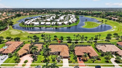 Welcome home to one of Aberdeen Country Clubs magnificent Estate - photo 1