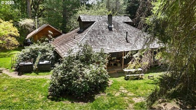 (private lake, pond, coastal) Home For Sale in Azalea Oregon