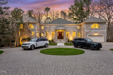 An extraordinary custom built estate w/ gorgeous swimming pool - photo 3