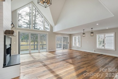 Perfect for anyone seeking quality craftsmanship and upscale - photo 8