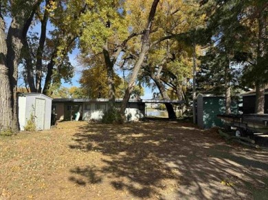 PEACEFUL MALLARD BEACH SOUTH BAY at Johnson Lake, Nebraska! - Lake Home Sale Pending in Johnson Lake, Nebraska