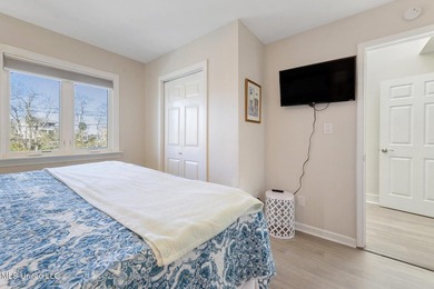 Welcome to laid-back coastal living in Riverview area in - photo 12