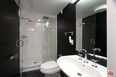 Experience the ultimate blend of creativity and coastal living - photo 15