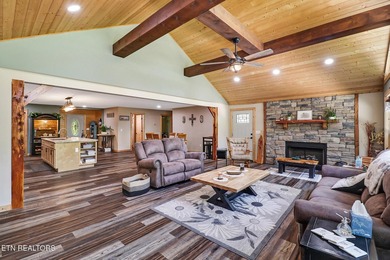 Welcome to your own waterfront retreat on the Tennessee River! - photo 18