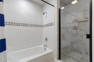 Welcome to laid-back coastal living in Riverview area in - photo 19
