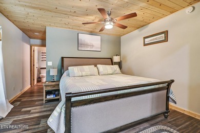 Welcome to your own waterfront retreat on the Tennessee River! - photo 22
