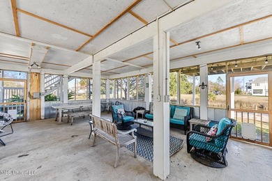Welcome to laid-back coastal living in Riverview area in - photo 24
