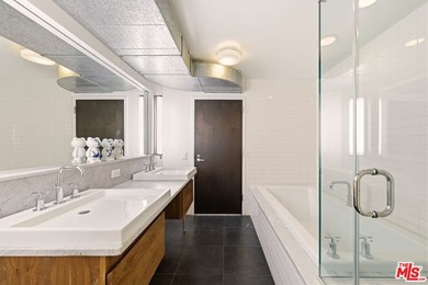 Experience the ultimate blend of creativity and coastal living - photo 25