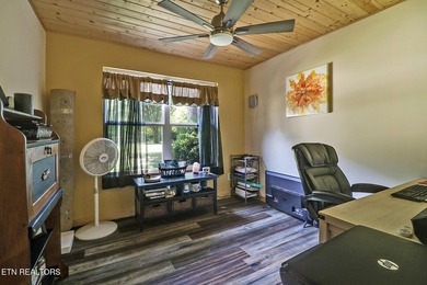 Welcome to your own waterfront retreat on the Tennessee River! - photo 29