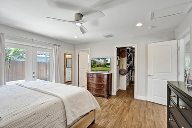 Welcome to this spacious single-story updated home on a corner - photo 31