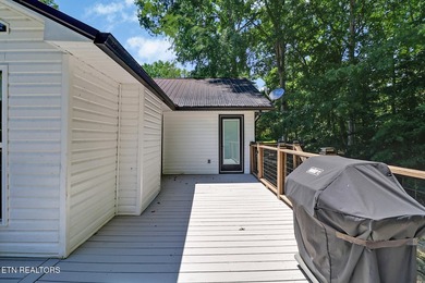 Welcome to your own waterfront retreat on the Tennessee River! - photo 34