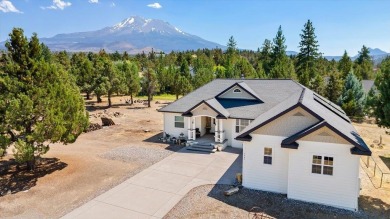Lake Home For Sale in Weed, California