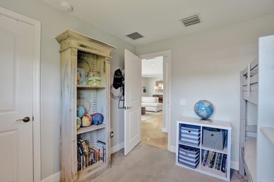 Welcome to this spacious single-story updated home on a corner - photo 50