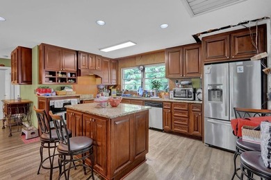 Don't miss this rare opportunity to own a 4-bedroom, 2-bath - photo 6