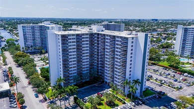 Enjoy stunning sunsets and endless views from this spacious - photo 1