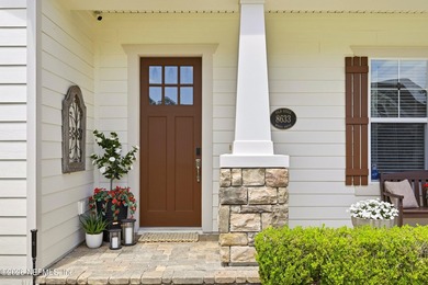 Welcome home to this beautifully maintained 3-bedroom - photo 2